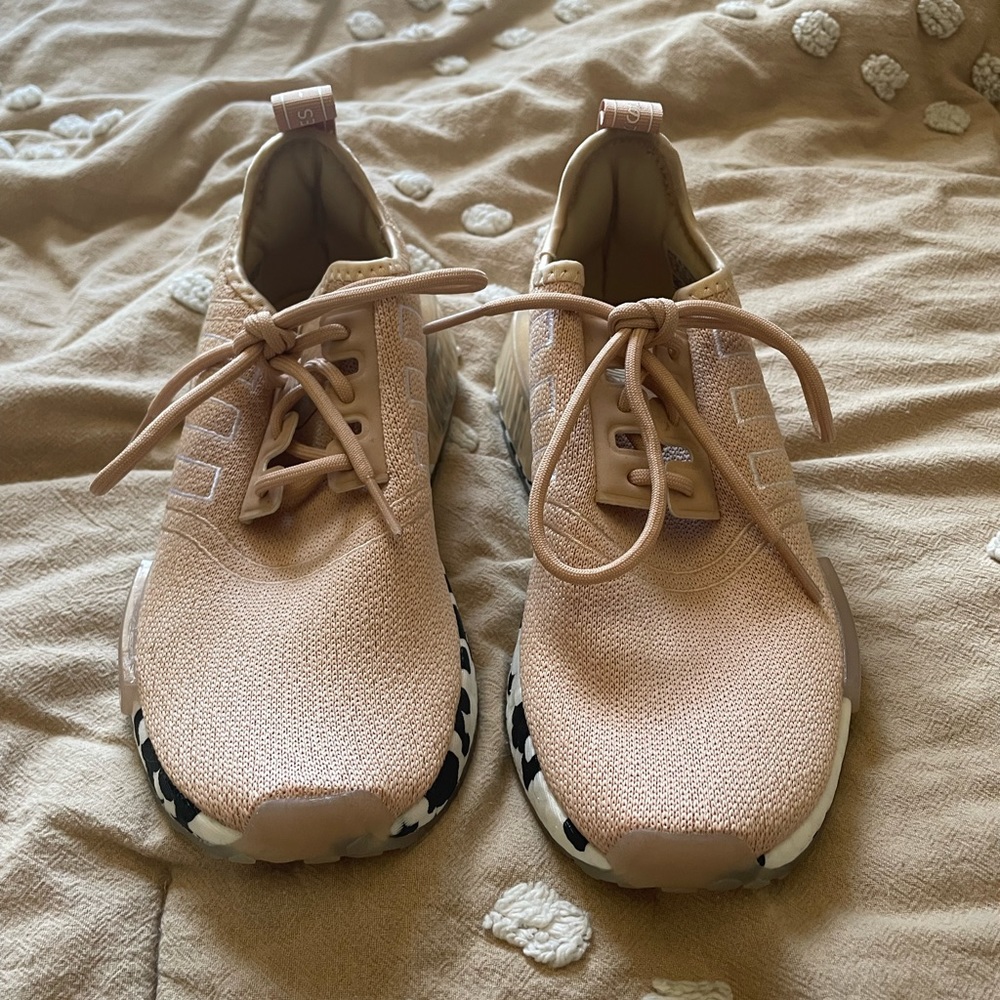 Adidas NMD Halo Blush